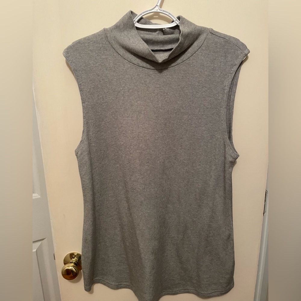 Croft & Barrow, size large, gray turtleneck, gray long shirt.